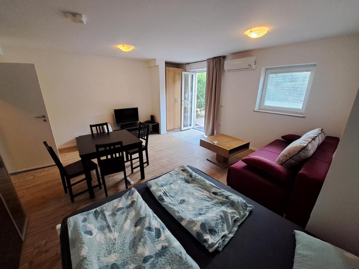 Apartments Pronavtik Пиран Екстериор снимка